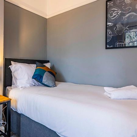 Lovely 4Bdr Home- Off Street Parking Sleeps 7 Nottingham Exterior foto